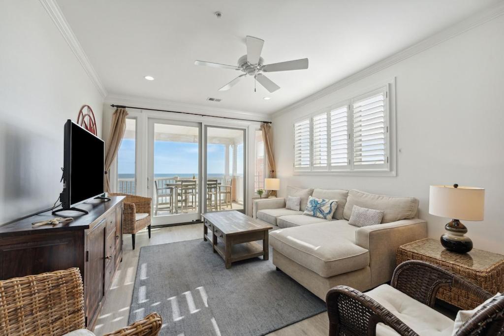 302 OPV Top Floor Ocean Views Penthouse photo 4