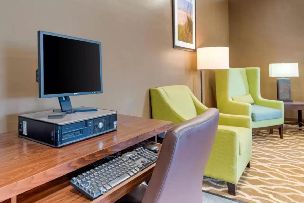 Comfort Inn & Suites Michigan City photo 4
