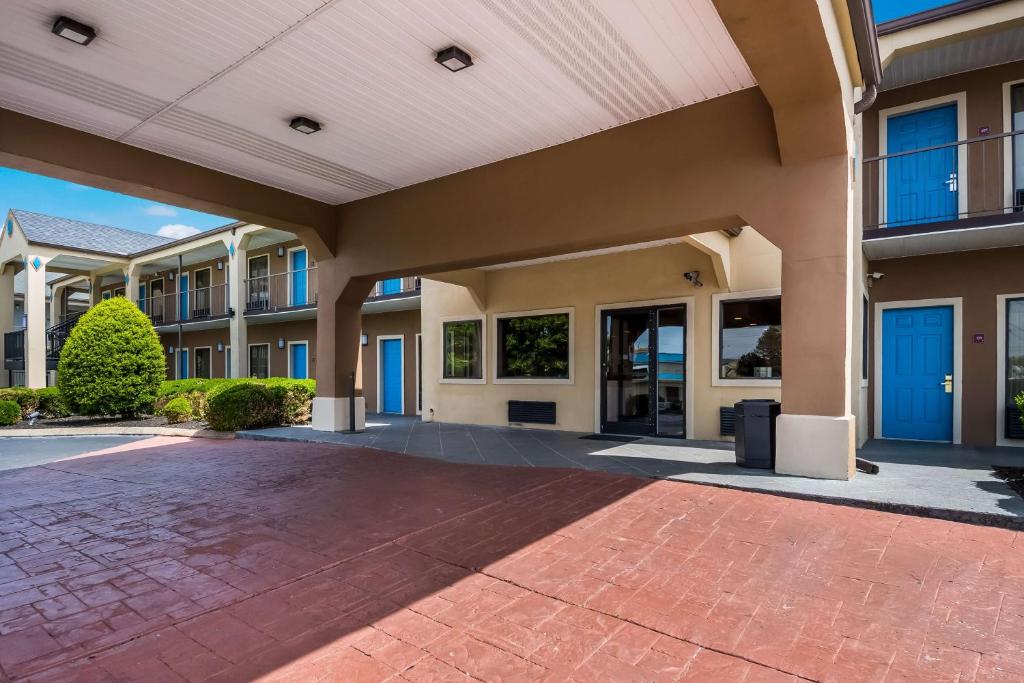 SureStay Plus Hotel by Best Western Jackson photo 3