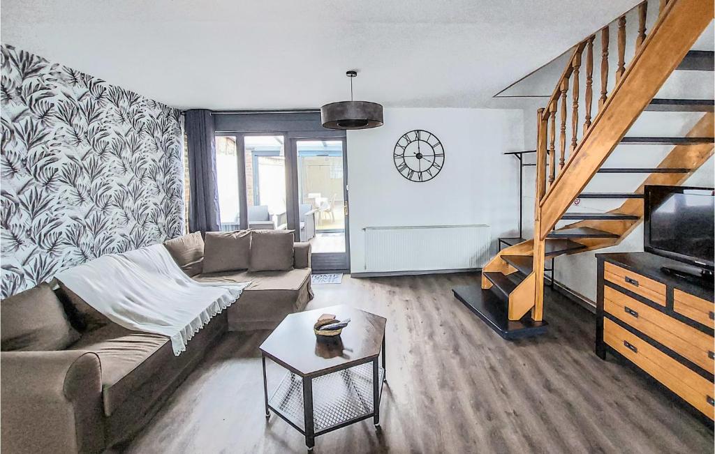 Beautiful Home In Gamaches With Wifi And 2 Bedrooms photo 2