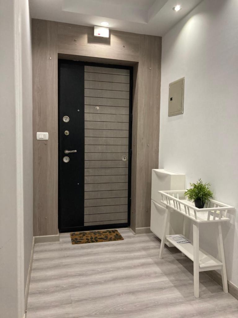 Modern apartment photo 1