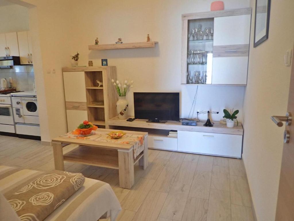 Apartment in Sveta Marija Magdalena, by the sea with sea view photo 4