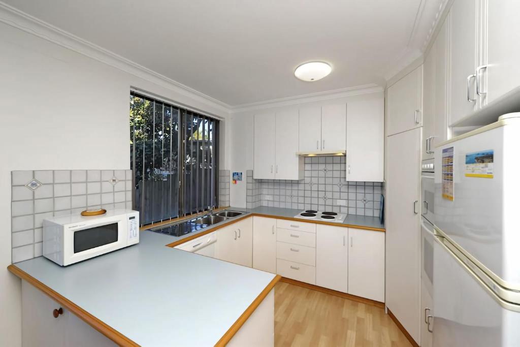 Gorgeous Harbourside photo 4