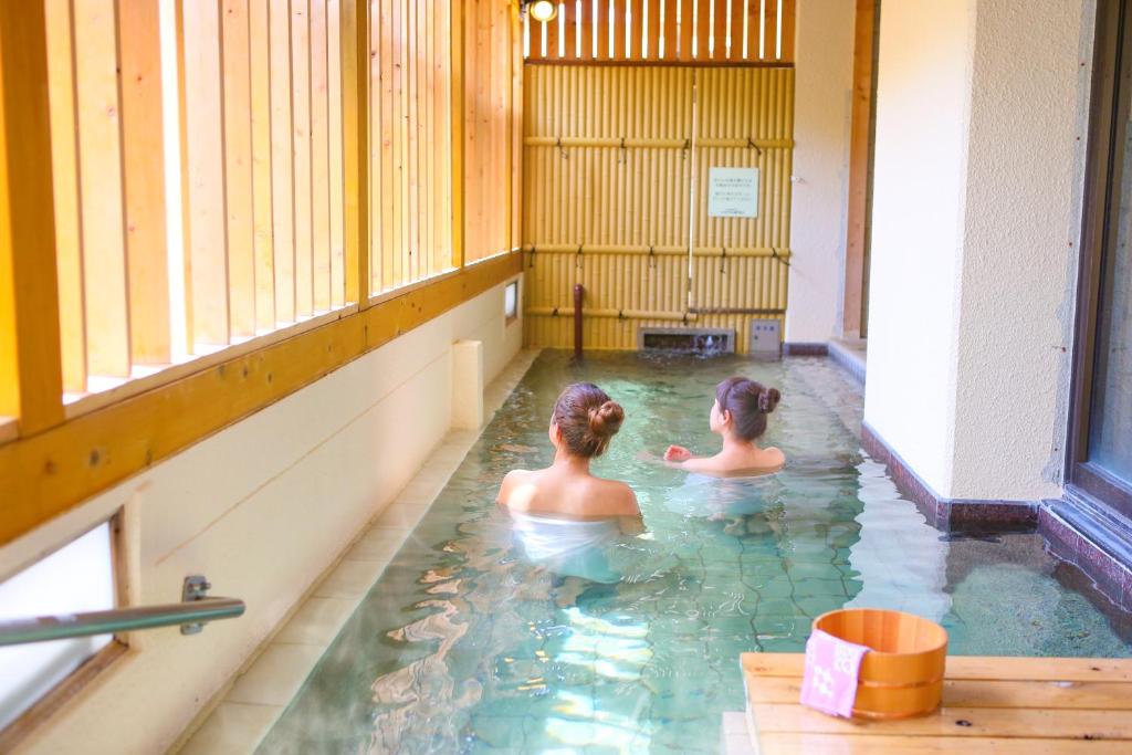 Ooedo Onsen Monogatari Hotel Shinko photo 4