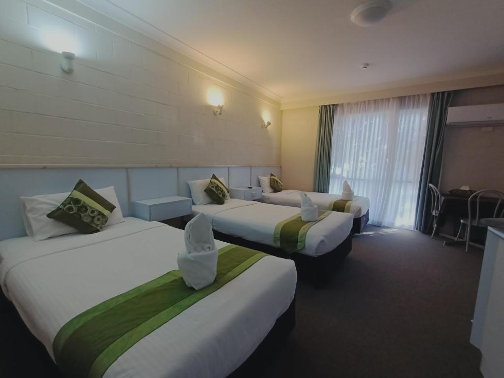 Admiral Nelson Motor Inn photo 2