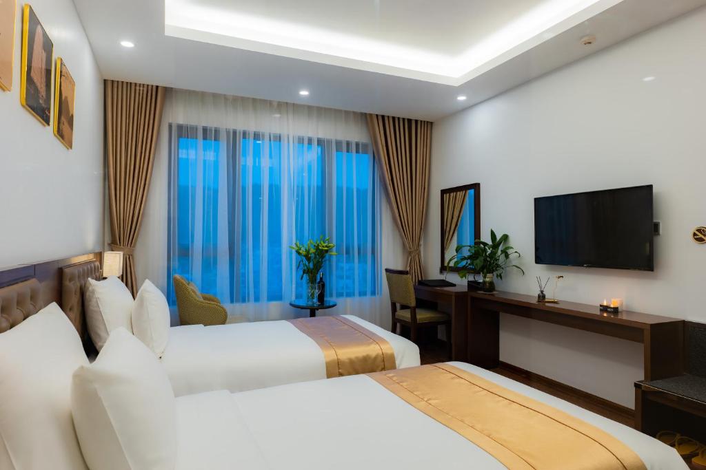 Hạ Long New Century Hotel