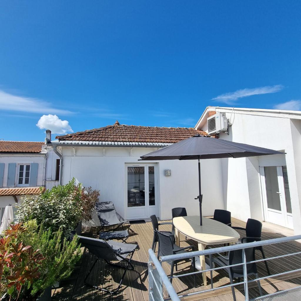 La Belle Cordière photo 3