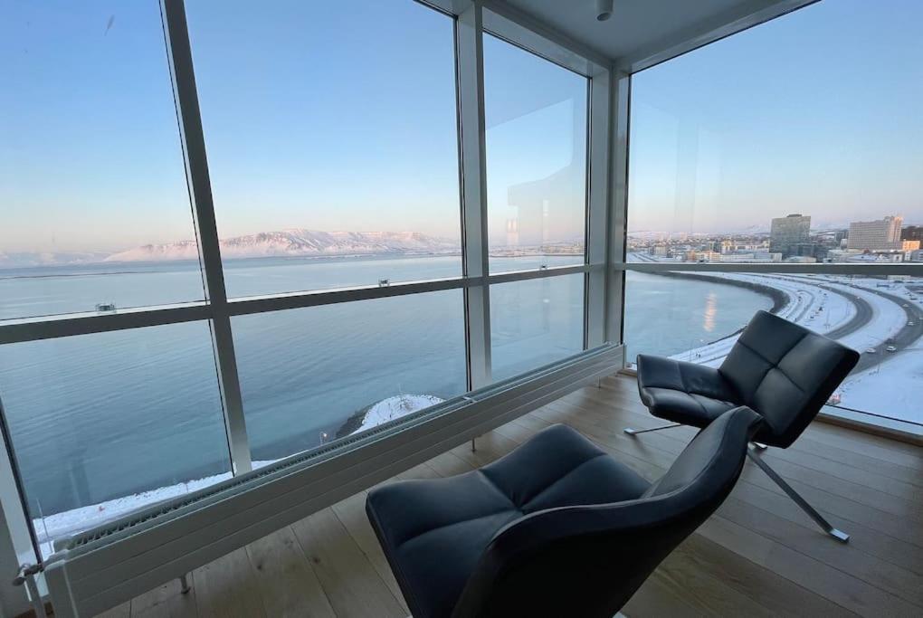 Luxury apartment downtown Reykjavik with stunning views