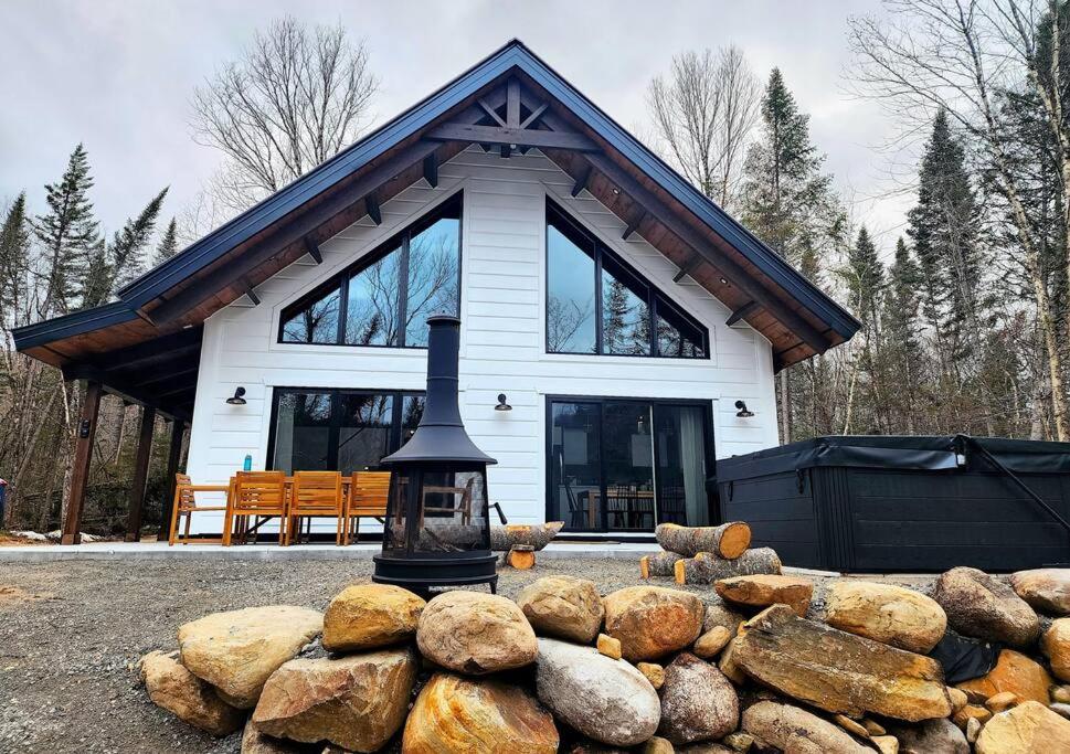 Le Stuga - Lac -Spa & Sauna Hammam