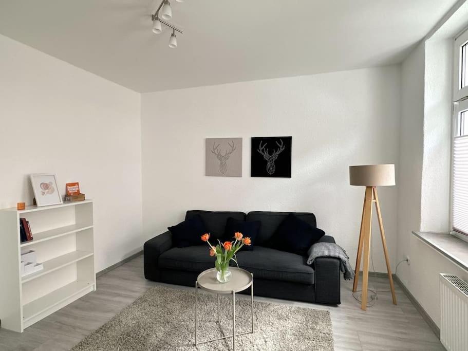 Möblierte EG- Wohnung zentral in Herne mit Parkplatz,WLAN und Netflix photo 4