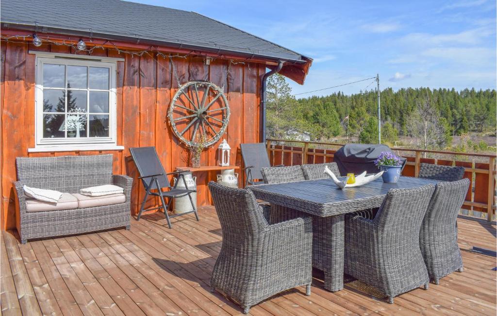 Awesome Home In Leira I Valdres With Sauna And 3 Bedrooms photo 3