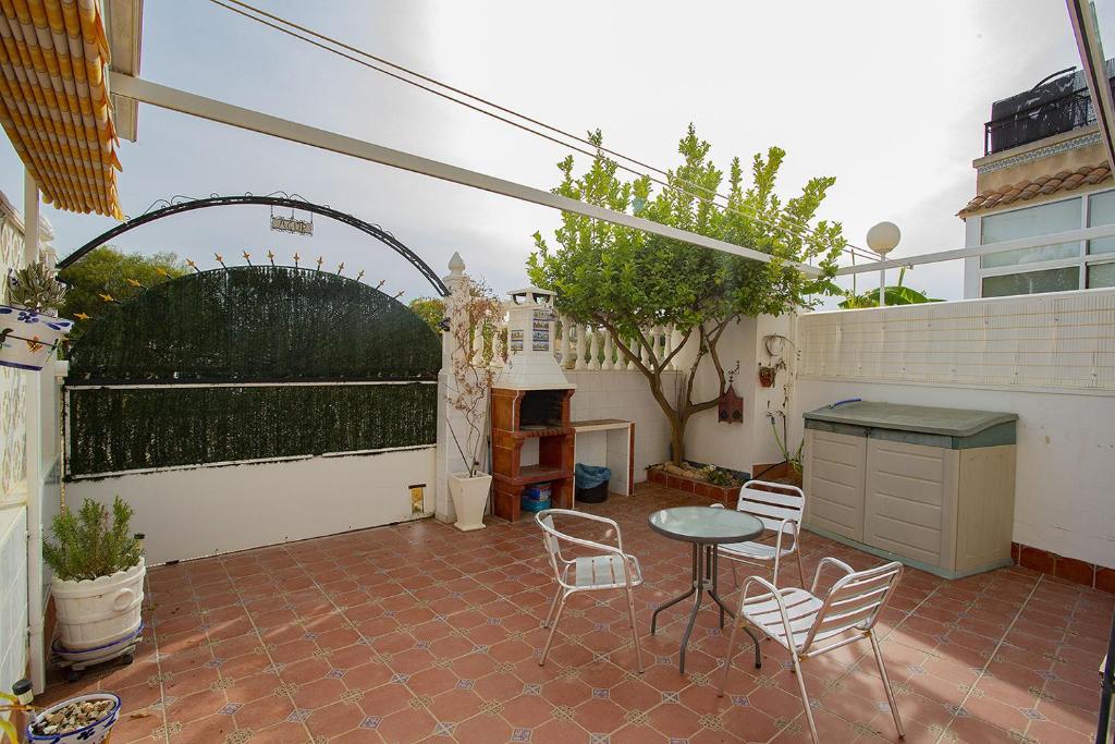 238 Cozy Pool Home -Alicante Holiday photo 4