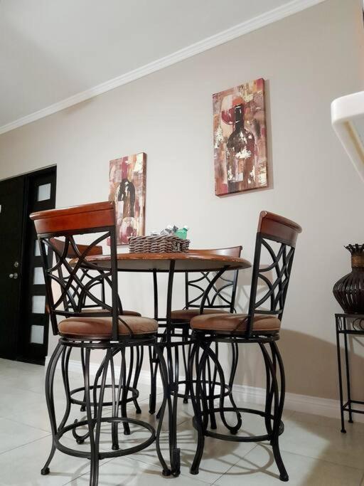 Choose To Be Happy at Brompton Estates - One and Two Bedroom with Pool photo 4