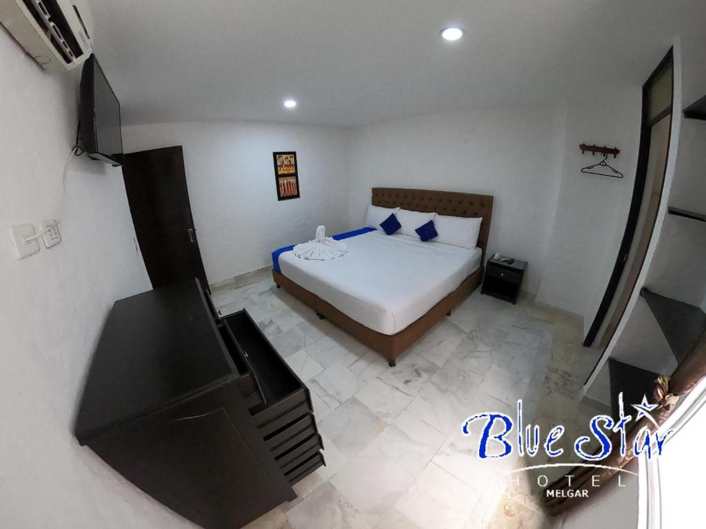 Blue Star Hotel photo 2