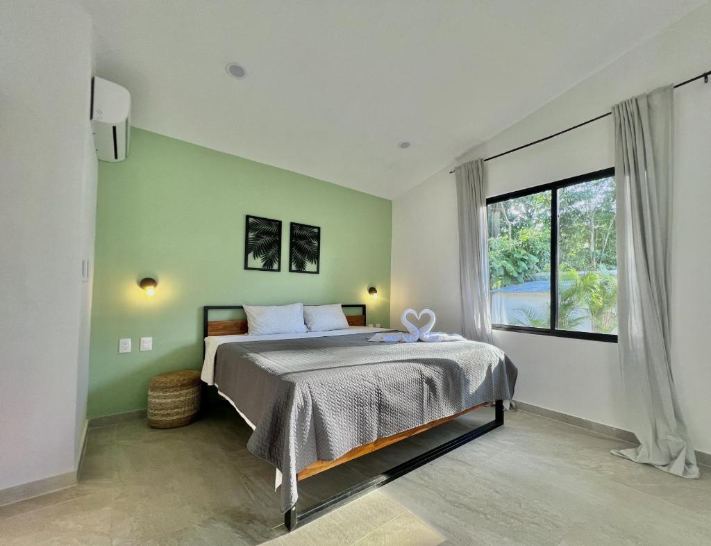 Playa Negra Pool House photo 3