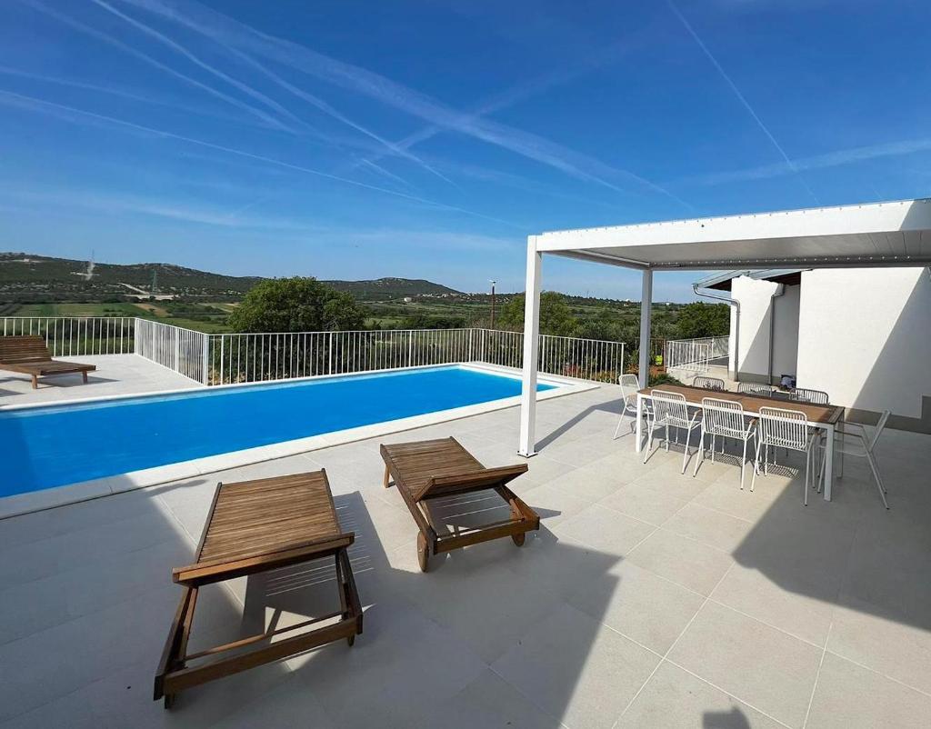 Villa Velim - Stunning view & Heated private pool
