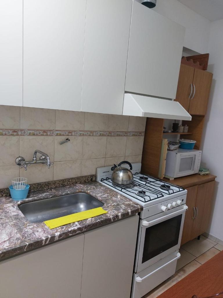 Departamento frente al Mendoza Shopping para 4 personas photo 4