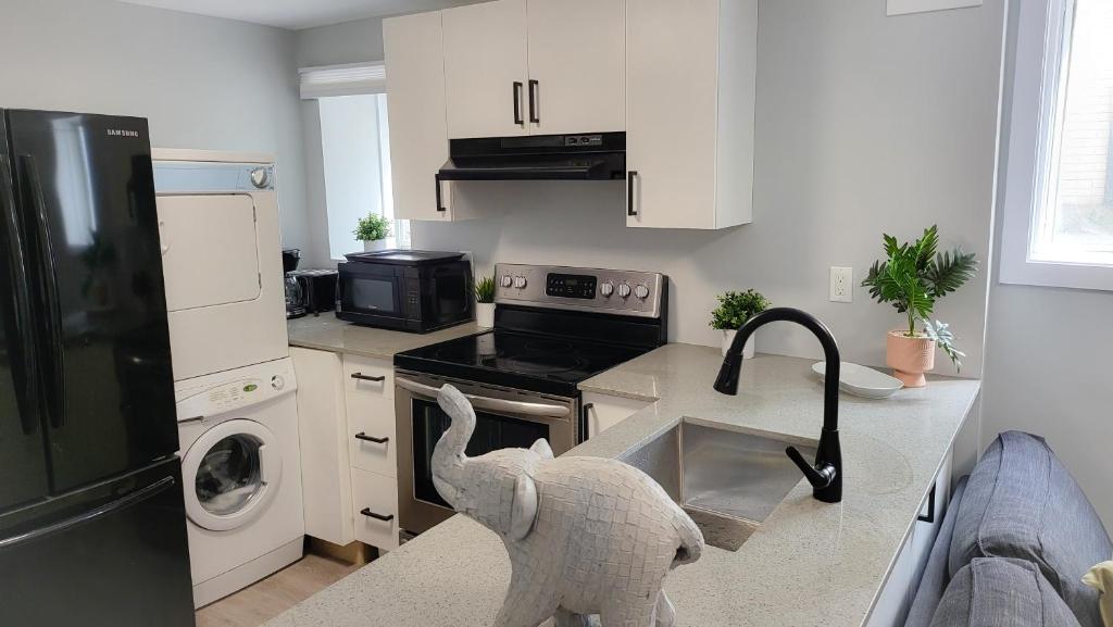 JstLikeHome - Serenity Suites photo 2