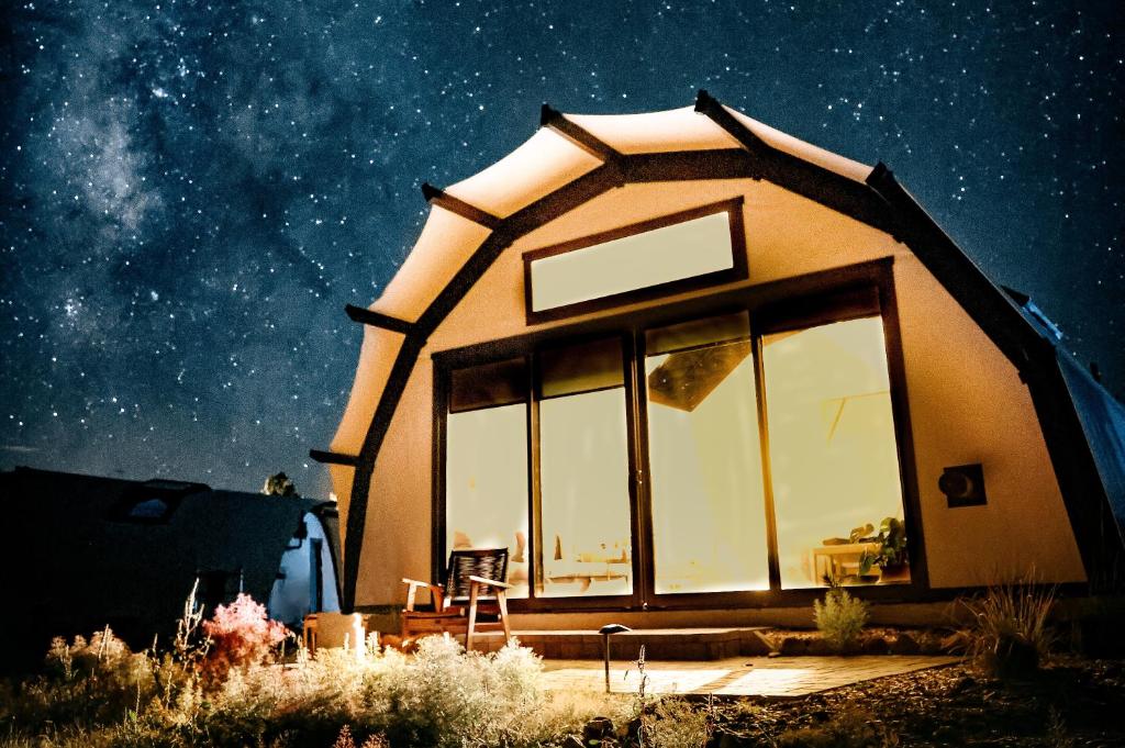 Backland Glamping Resort - Grand Canyon image