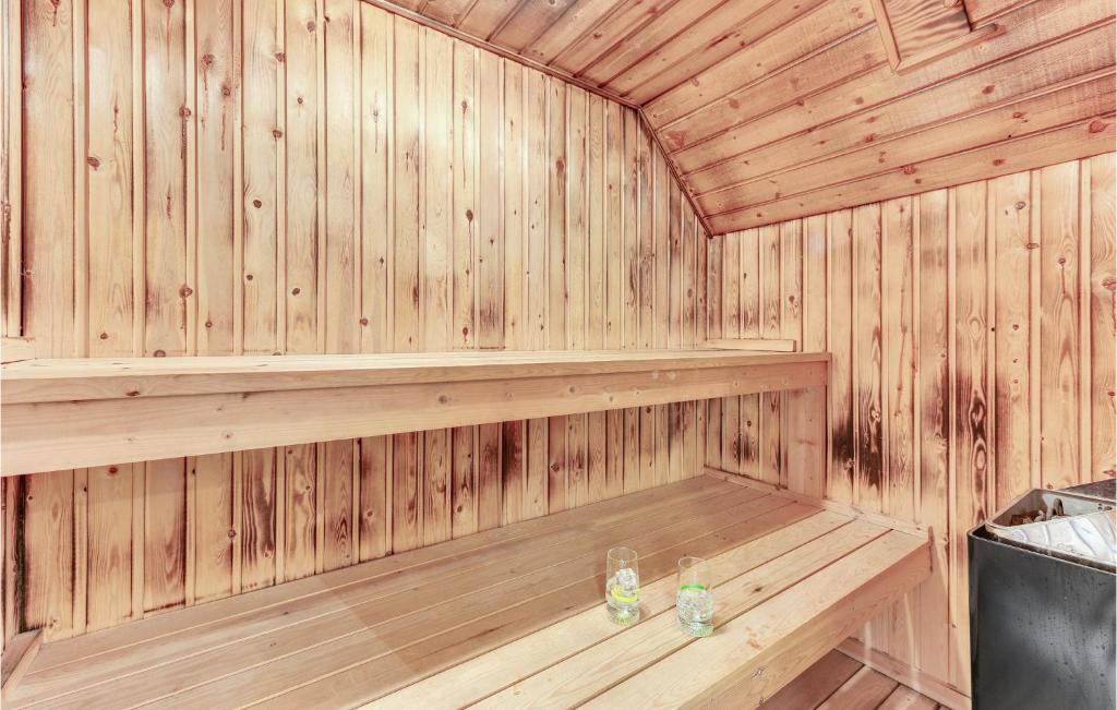 Stunning Home In Vestervig With 3 Bedrooms, Sauna And Wifi photo 3