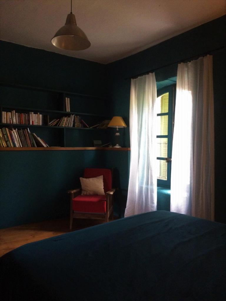 Maison d'Almes photo 2