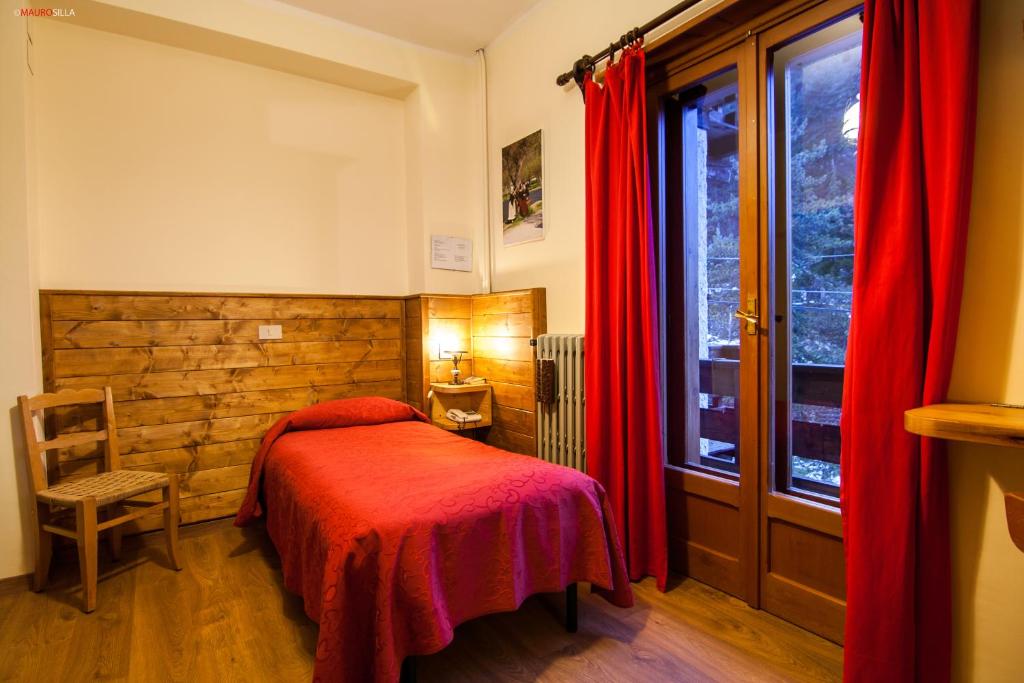 Hotel Garnì Mille Pini photo 1