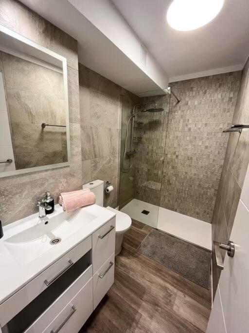 Aparthotel Ponderosa -Apartament z jedną jedną sypialnia w Playa de las Americas. photo 2