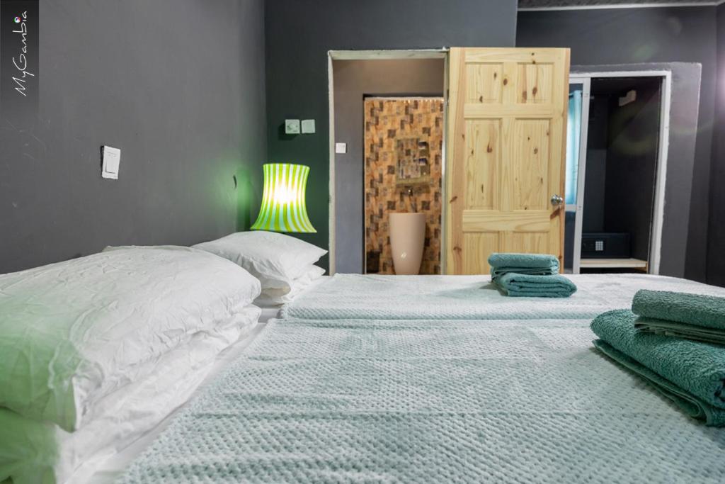 Seaview 1-Bed Suite on Cape Point Beach Bakau photo 1