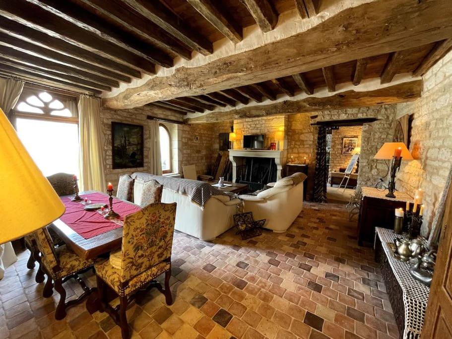 Maison des gardiens du château