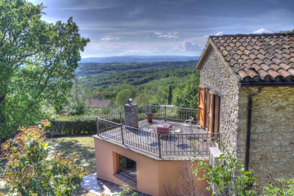 Villa delle lucciole photo 1