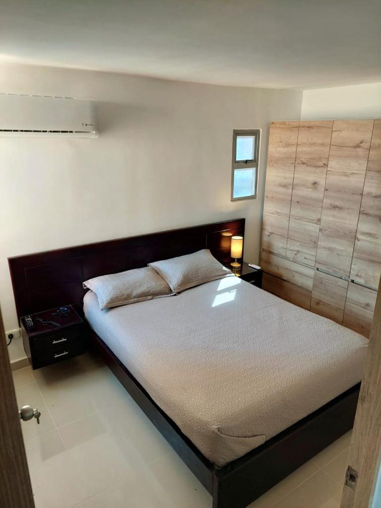Apartamento amoblado NUEVO frente sede selección Colombia photo 2