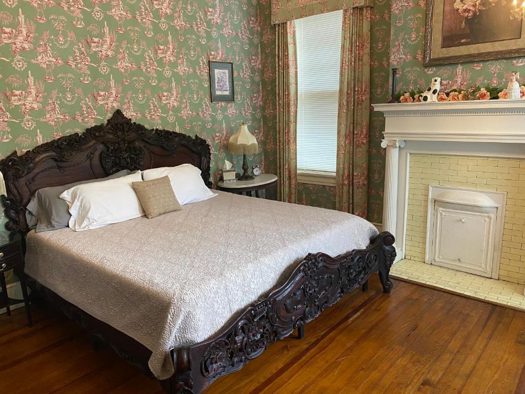 1912 Bed and Breakfast photo 1