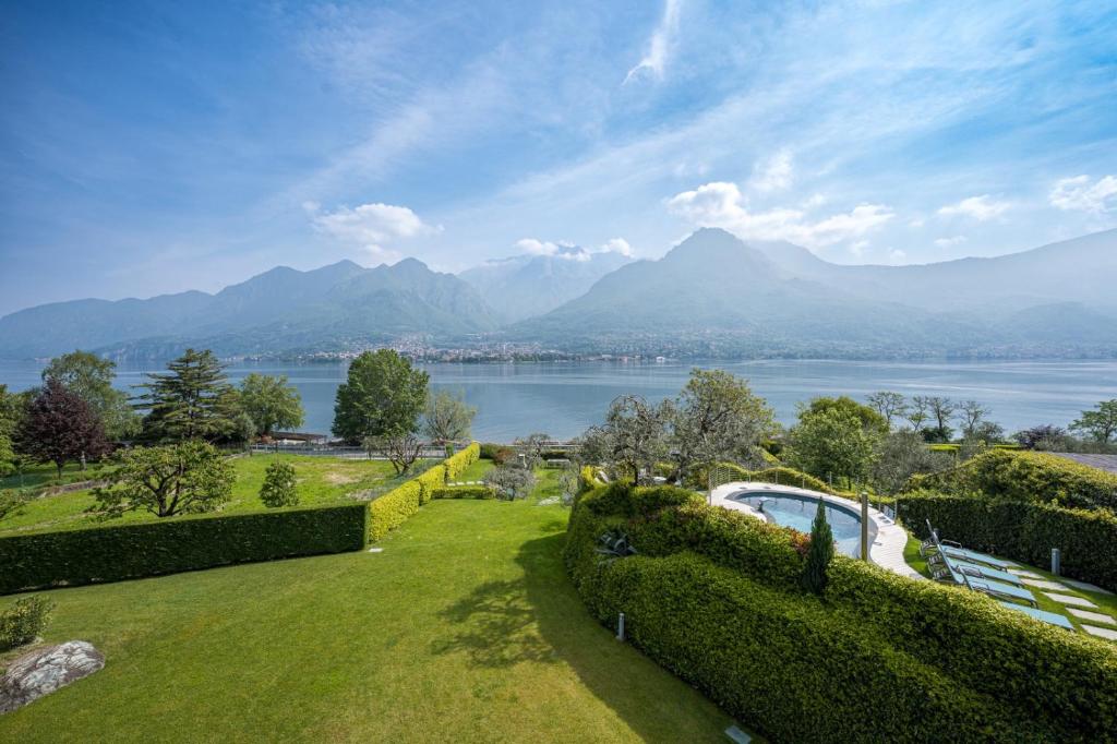 Villa Costanza- private seasonal warm pool, steam room, sauna-Bellagio Village Residence photo 3