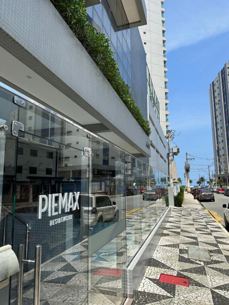 Apartamentos Aconchegantes com Ar Condicionado no Centro da Cidade PG à 100m da PRAIA com Garagem, Portaria 24H photo 2