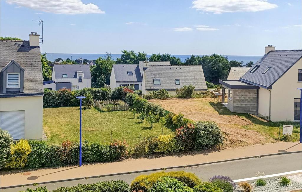 Amazing Home In Clohars-carnot With Wifi And 4 Bedrooms photo 1