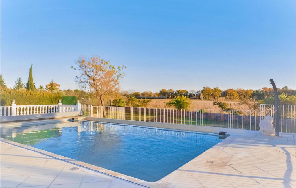 Amazing Home In Aubignan With 5 Bedrooms, Wifi And Private Swimming Pool photo 2
