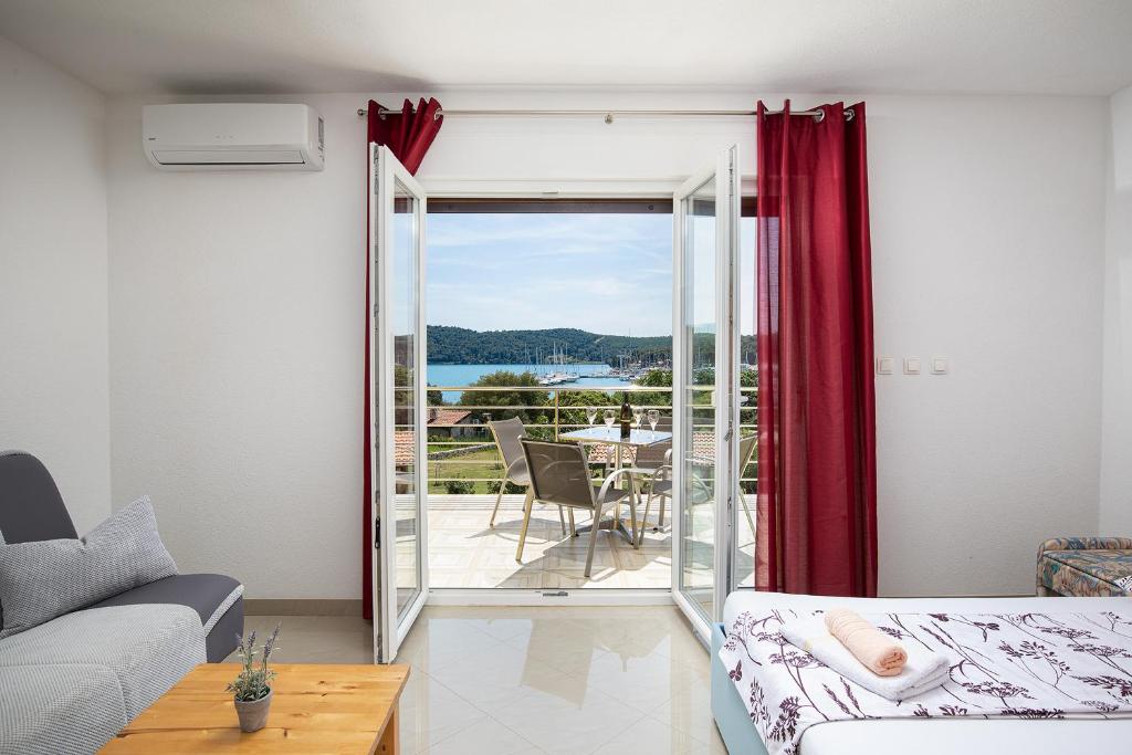 Apartments Ivan mit Meerblick photo 4