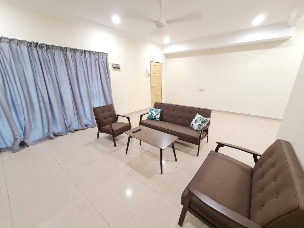 Air-home M3 Simpang, 10pax, 2 parking, Netflix photo 3