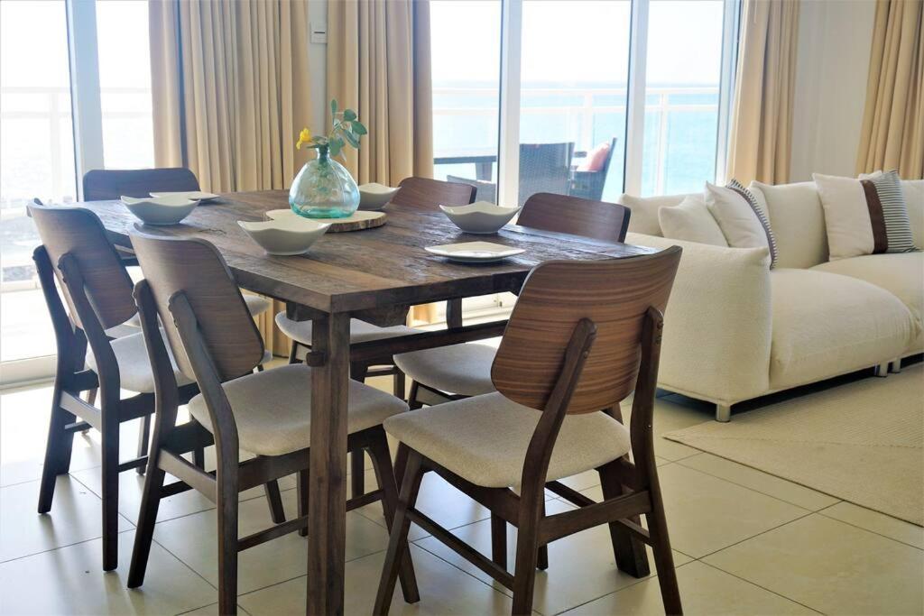 Sunset Maho Beach Condo photo 3