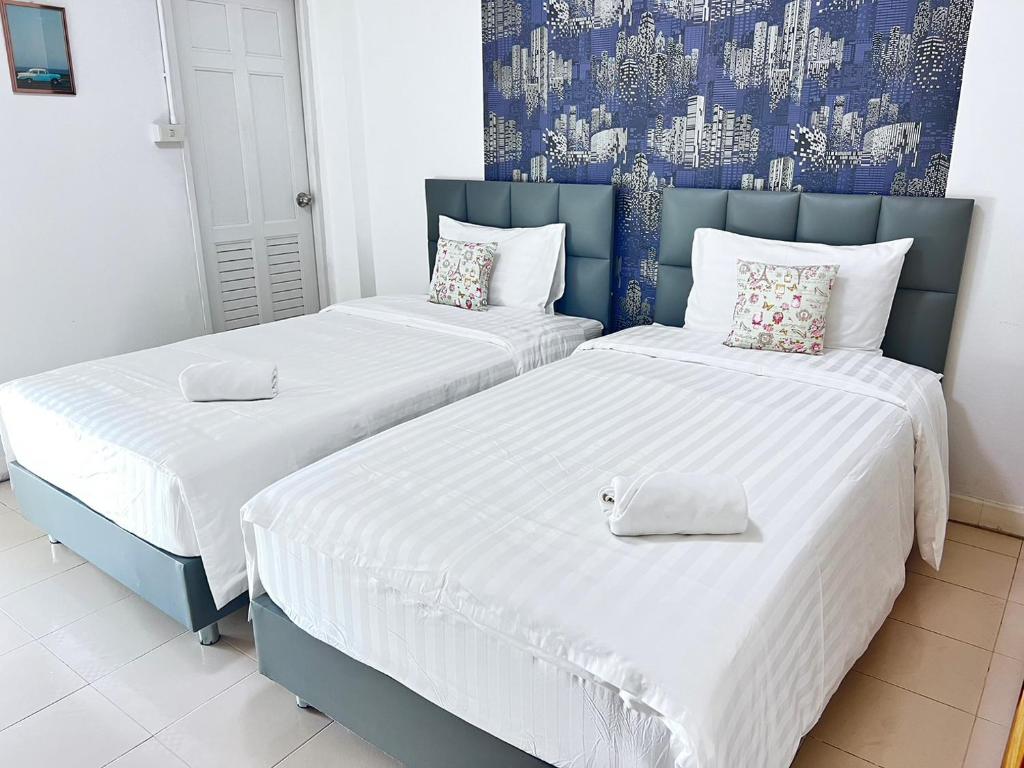 Malizon Hotel and Residences photo 4