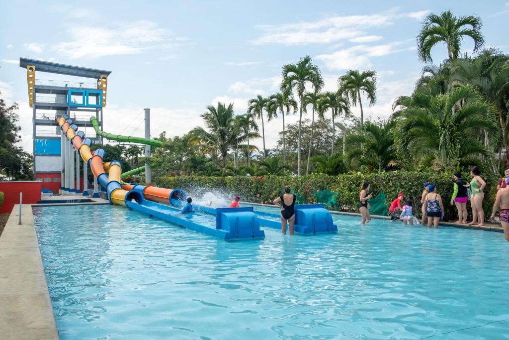 Playa Hawai Ibague photo 3