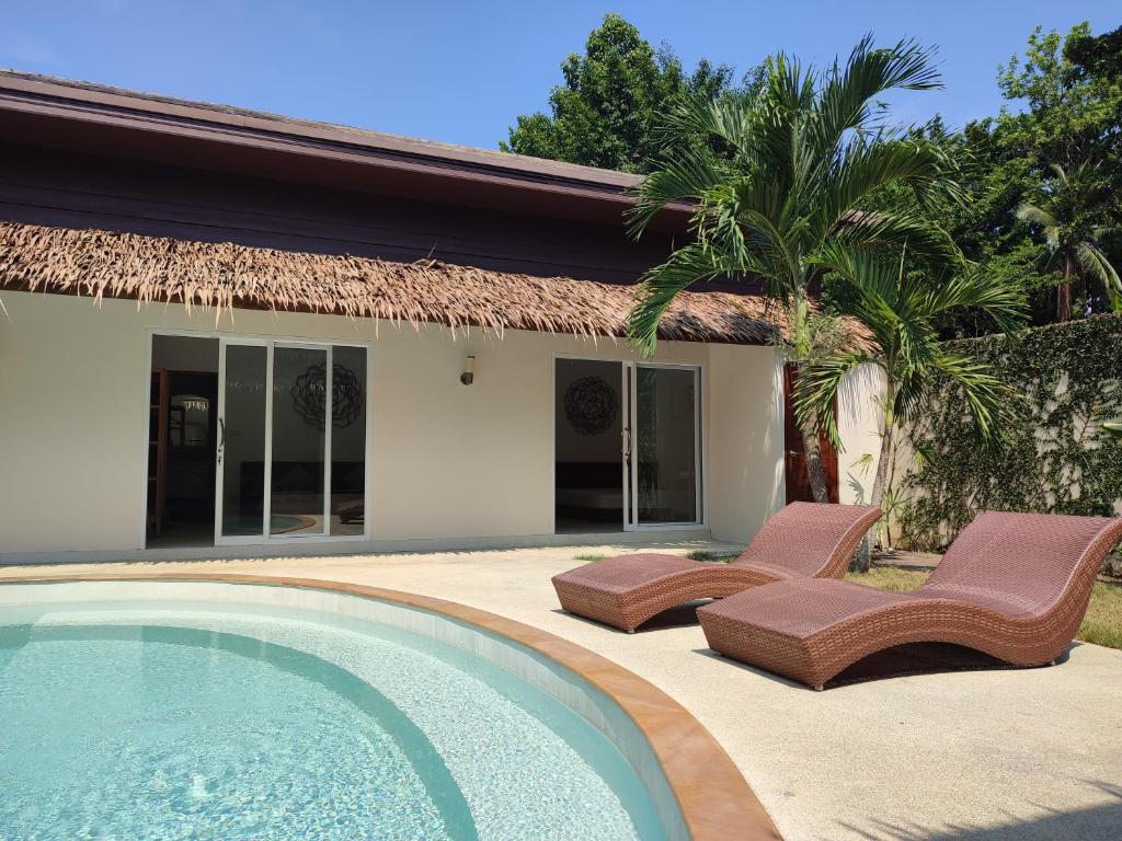 Superb pool villa 5 bedrooms photo 2