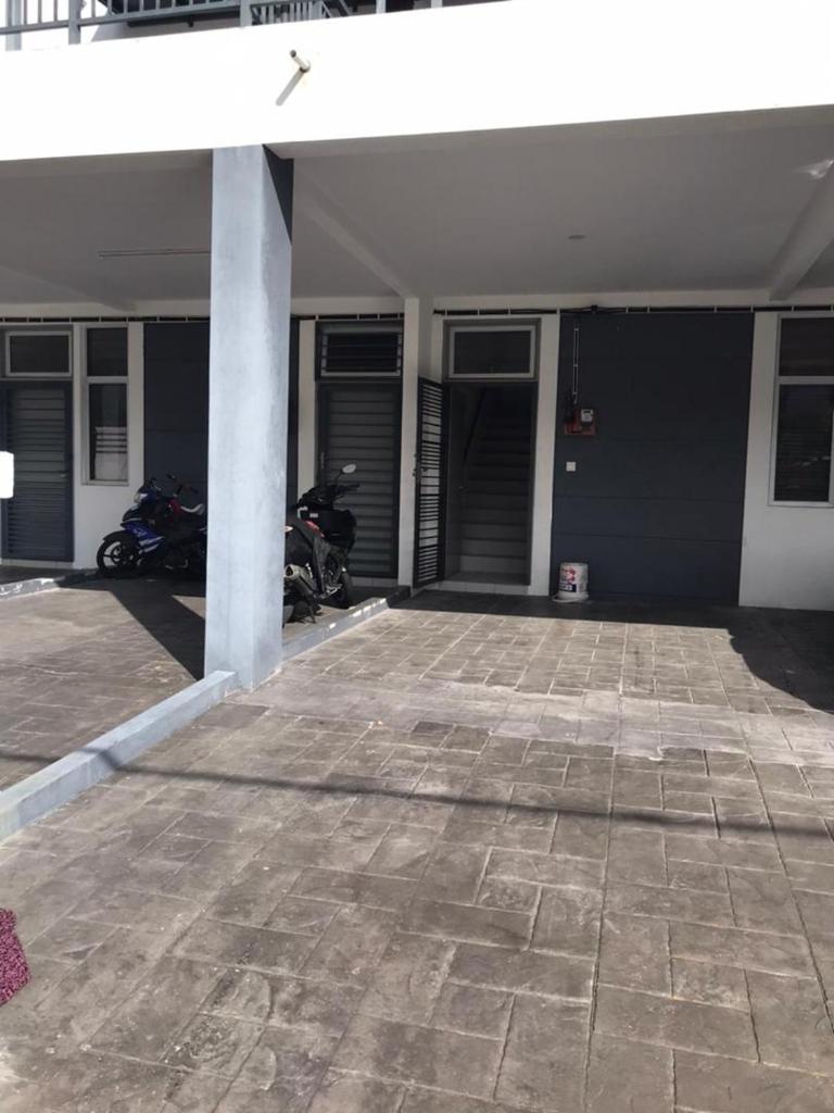 AZ HomeStay Bandar Puncak Alam photo 1