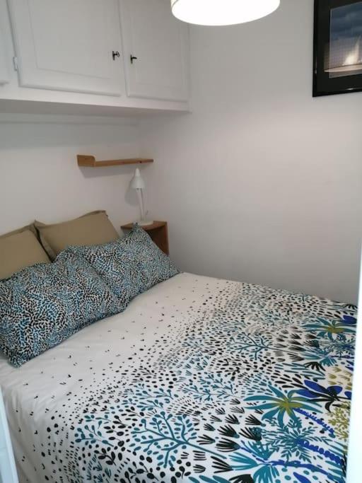 Appartement T1 bis 29m2 100m du port 700m plage photo 2