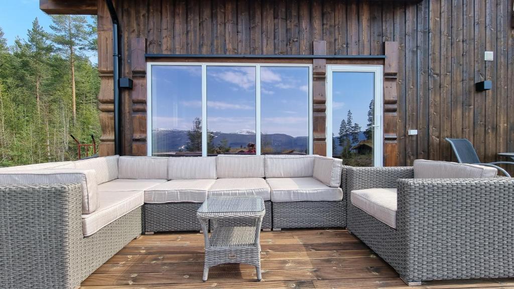 Holiday cabin in beautiful surroundings photo 3