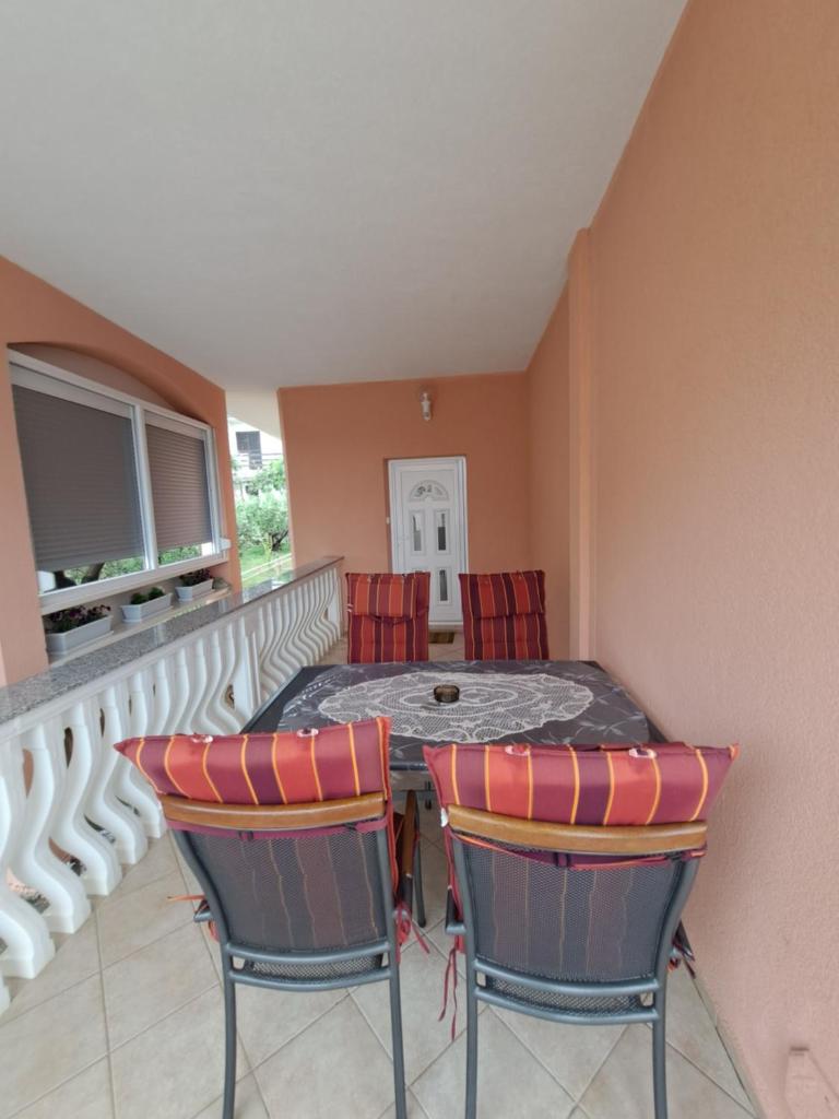 Apartments Ivica photo 2