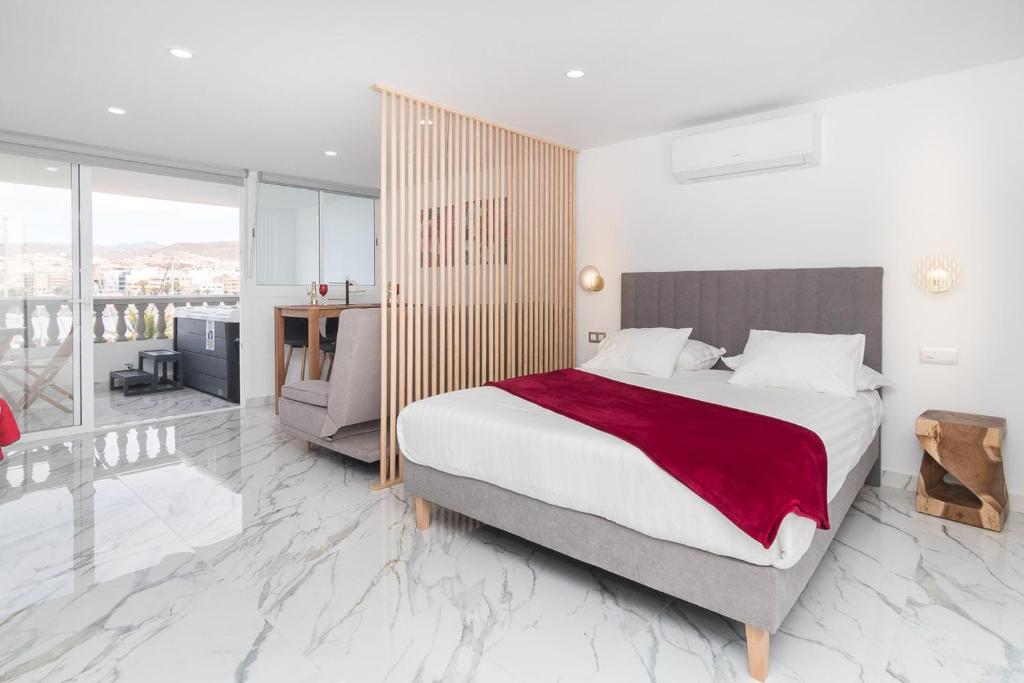LOFT ON THE BEACH photo 2