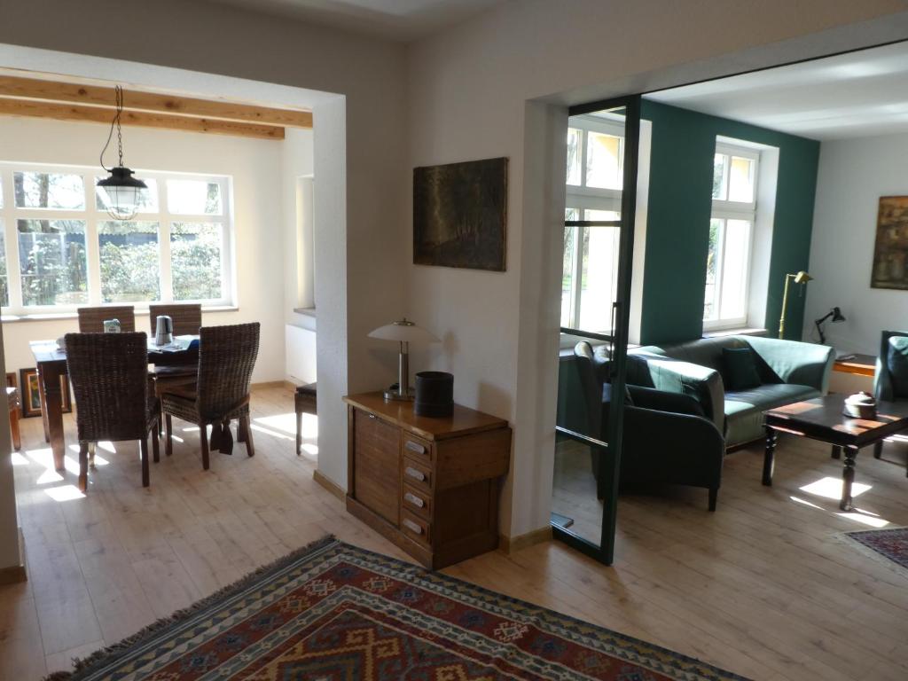 Ferienhaus unter den Eichen am Stettiner Haff photo 3