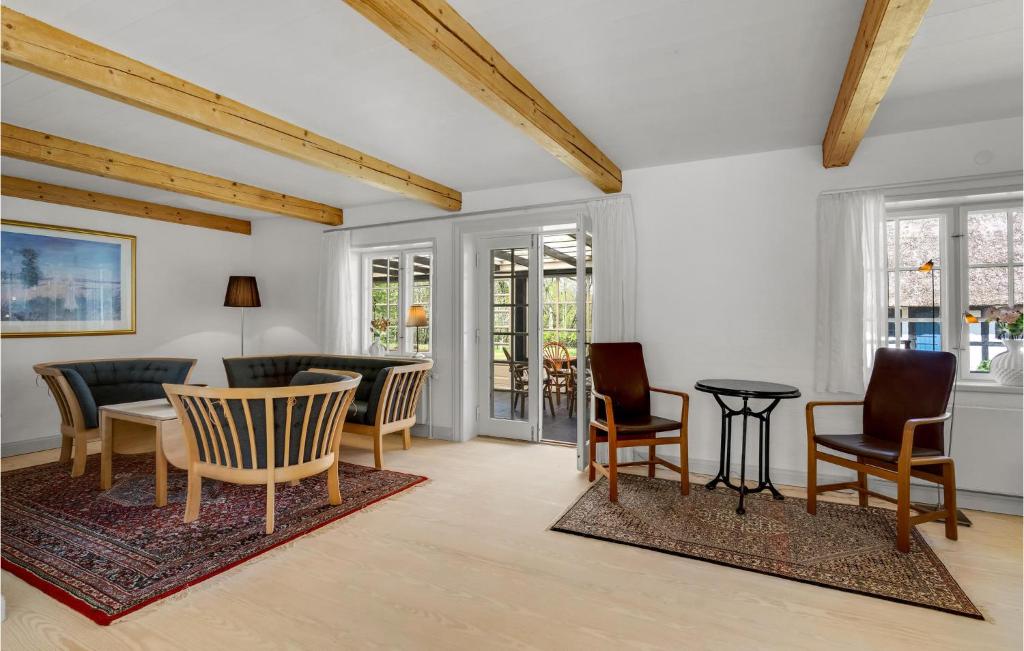 Awesome Home In Glamsbjerg With Wifi And 3 Bedrooms photo 1
