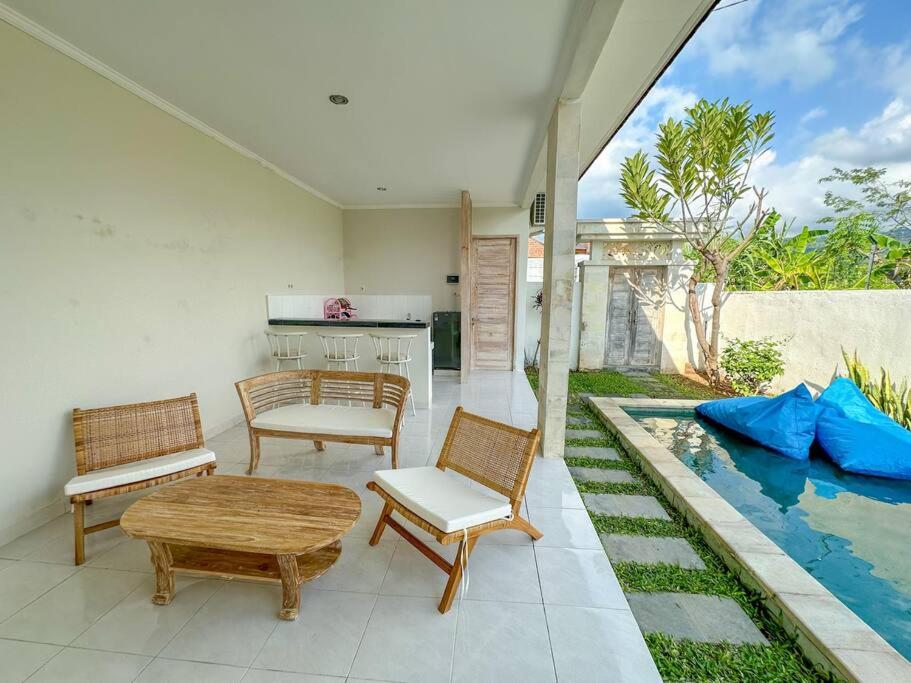 Nate's Villa - 2 Bedroom Villa Private Pool near Lovina Bali photo 1